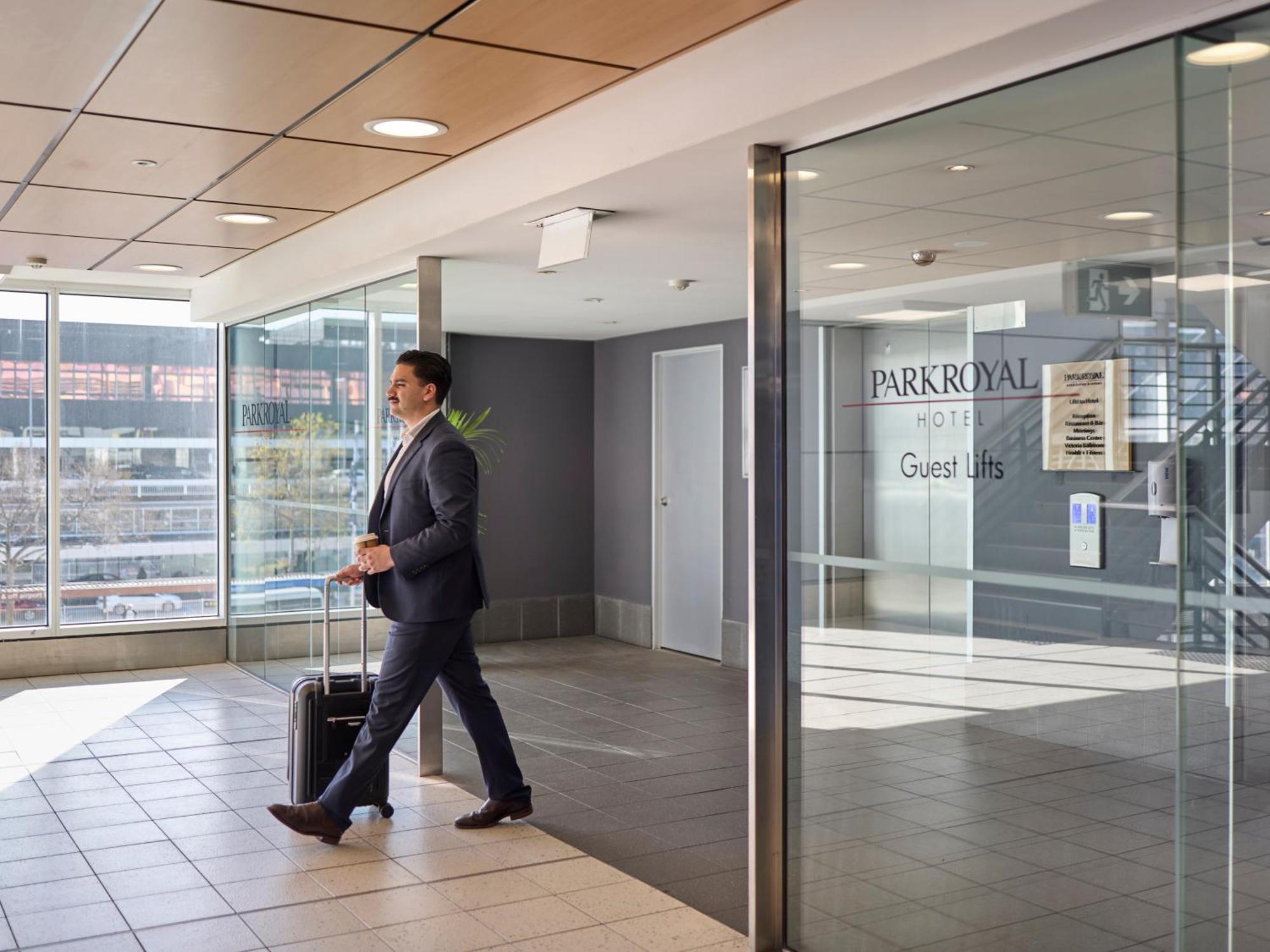 Parkroyal Melbourne Airport Tullamarine Экстерьер фото